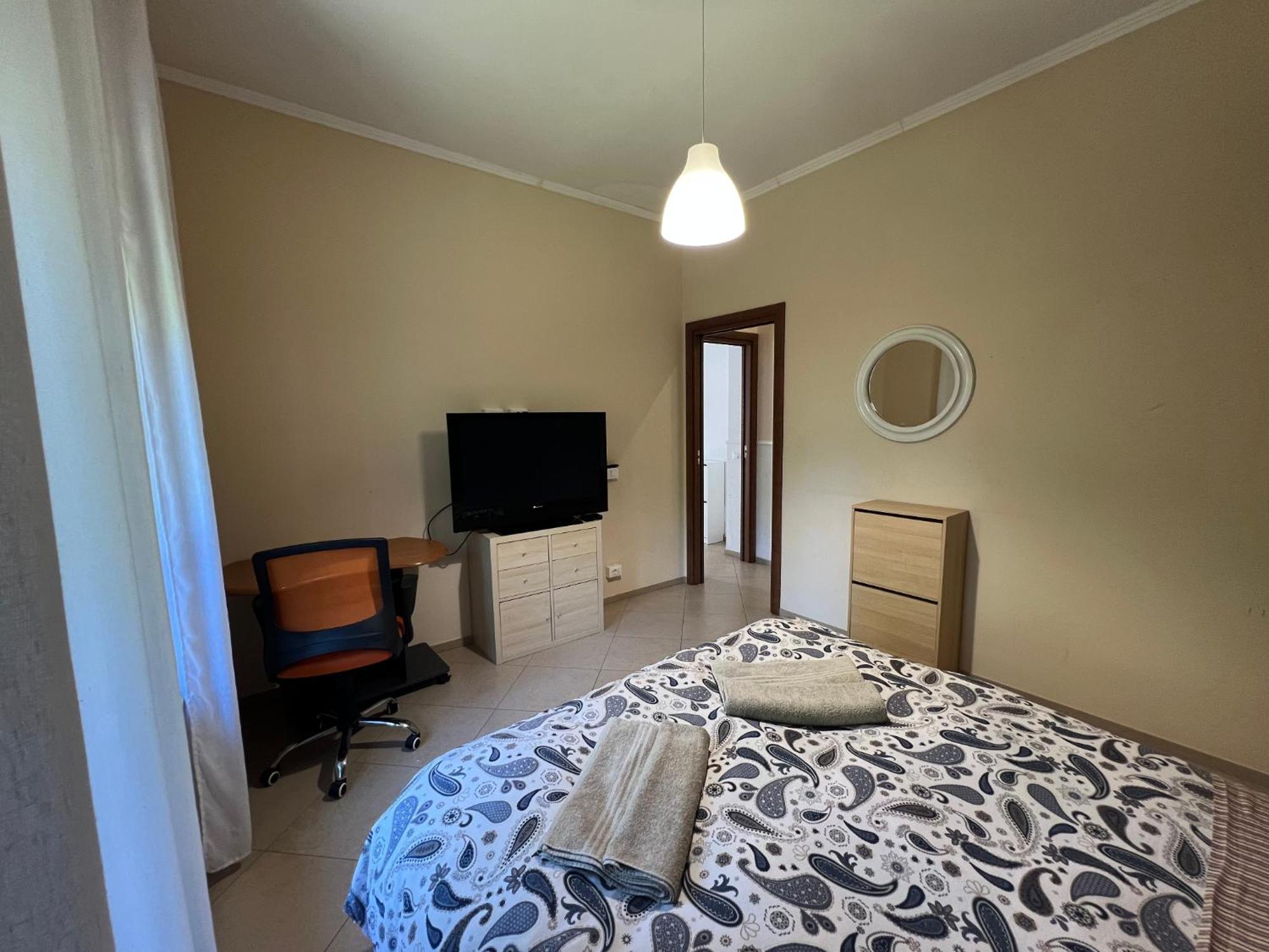 -5 Min From Bus Stop-free Parking Lejlighed Rom
